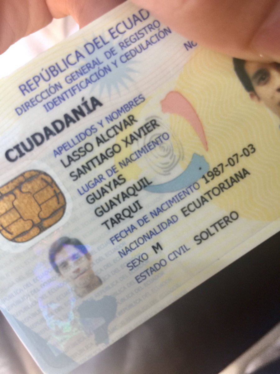 LassoSX's tweet photo. Nada de malo tiene que alguien haya nacido en el exterior, pero ante sus mentiras y malas intenciones @Lenin , la verdad: https://t.co/BELtp4D9U4