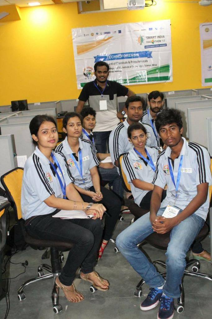 humakhalid28's tweet photo. Pictures of the event from New Delhi Institute of Management,Tuqlakabad 
#hackathonday1 https://t.co/cFGTujOMYQ