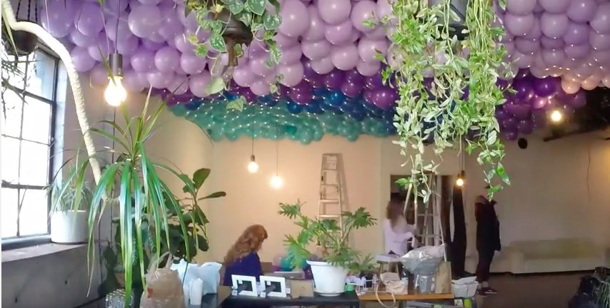 _ShineCanada's tweet photo. Because 1,200 balloons and timelapse videos go so well together. https://t.co/QDkPhETTdn
@Zepeel launch #LoveAtFirstPlay #ShineAtNight https://t.co/44YSvEsnII