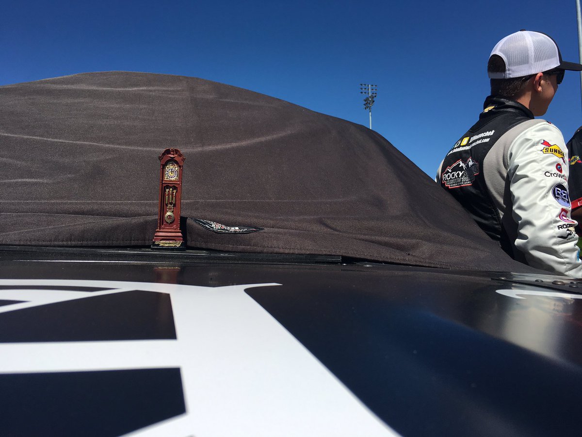 NEMCOMotorsport's tweet photo. Arts and crafts by @JHNemechek for the #Alpha250 at the @MartinsvilleSwy. #NASCAR https://t.co/uiGRi1KTYm