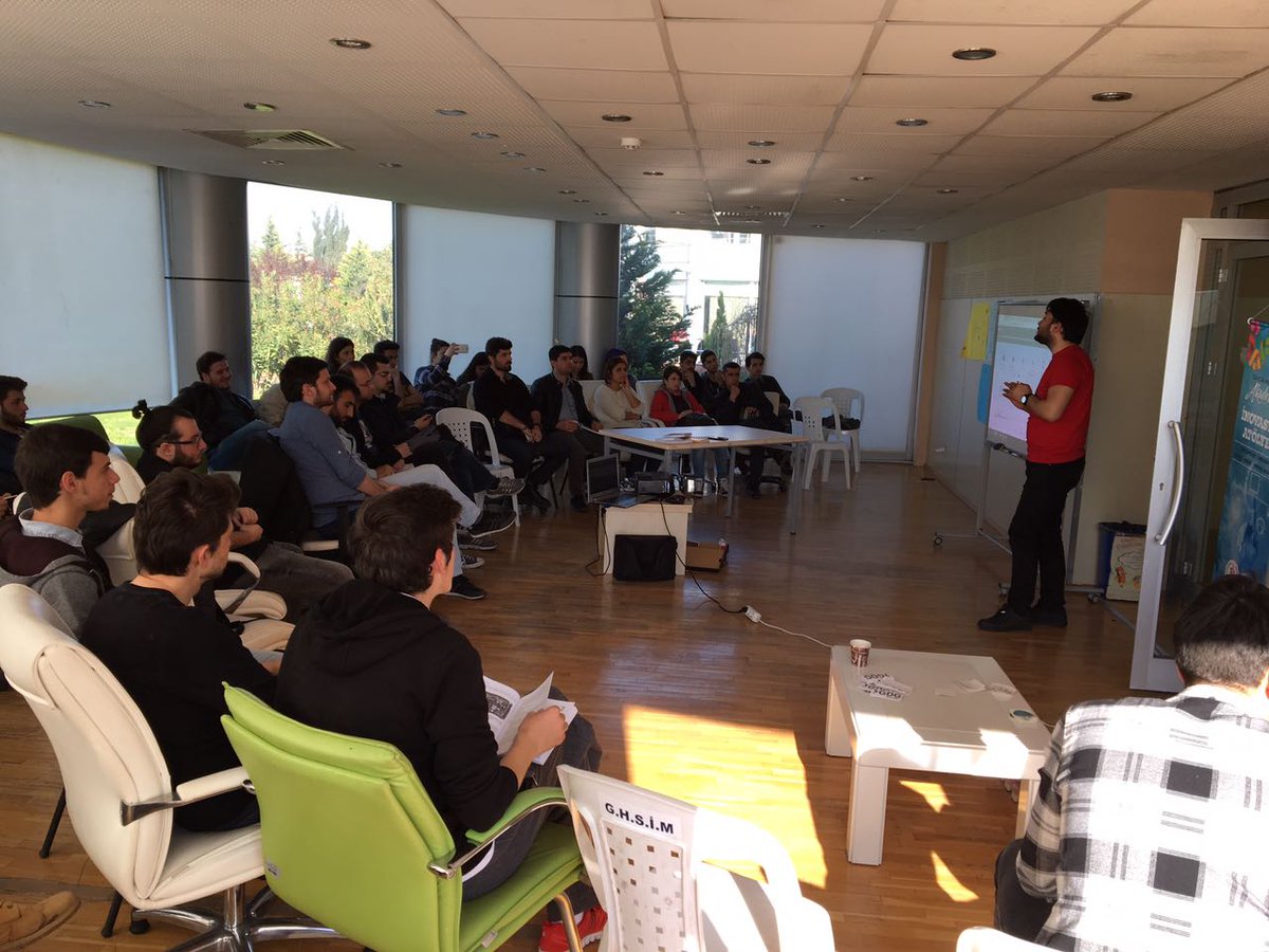 WtmKocaeli's tweet image. Arduino day etkinliğimiz 😊
#ArduinoD17 #ArduinoDay #arduinoday