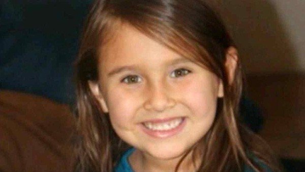 larazon_es's tweet photo. Encuentran los restos de una niña desaparecida en 2012 en un caso similar al de Madeleine McCann https://t.co/hwXos63jTF https://t.co/vmTcqOiBY5