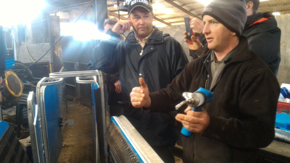 GautierIdele's tweet image. #robustagno impressionné par l&apos;utilisation de l&apos;Elevage de précision chez Andrew @SRUCKirkton @ConsultingSAC @InstitutElevage #eip-agri