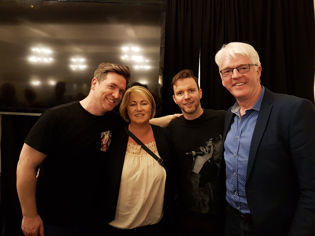 acupcake's tweet photo. Treats i sent into Dermot&amp;Dave of Todayfm in Navan &amp; got to meet them last night @DermotTodayFM @DaveTodayFM LEGENDS https://t.co/Sgtd1OFH2D