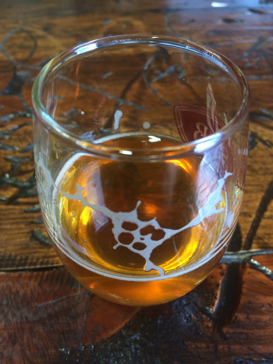 TheDumpBuckets's tweet image. Love for @KohnRita of @NUVO_net is beyond words. Wonderful tribute colab from @ScarletLaneBrew &amp;amp; @brbrewpub. Creamy texture &amp;amp; fruity flavor.