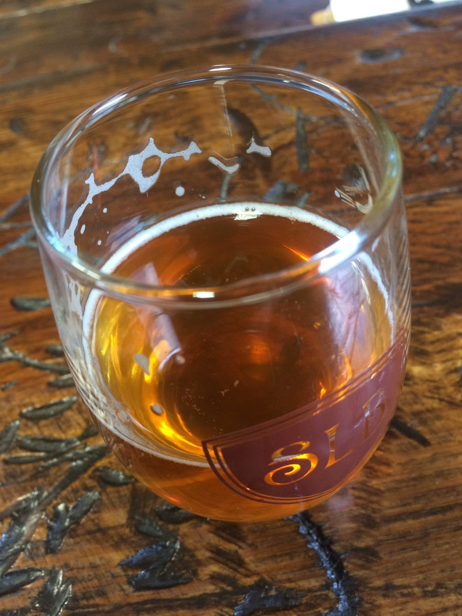 TheDumpBuckets's tweet image. Love for @KohnRita of @NUVO_net is beyond words. Wonderful tribute colab from @ScarletLaneBrew &amp;amp; @brbrewpub. Creamy texture &amp;amp; fruity flavor.