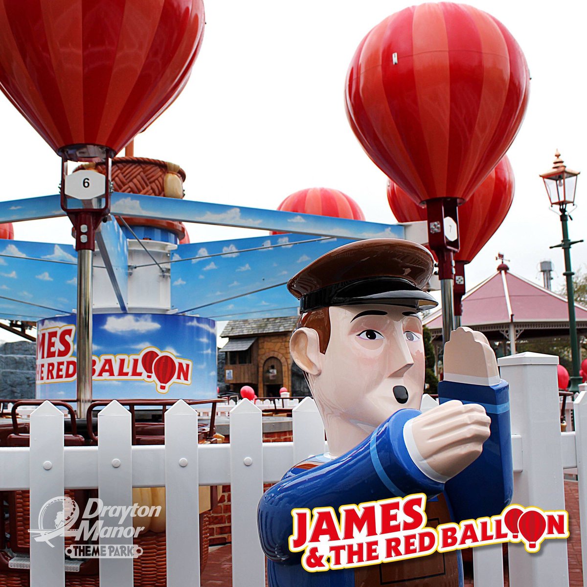 rossballinger's tweet photo. Just another day at the office @Draytonmanor ... Some shots from today's NEW #ridelaunch #marketing #design 🎈#james #thomasland https://t.co/hMKPeCbYi2