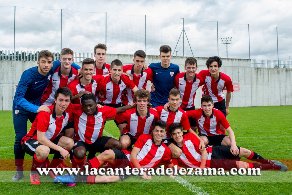 Cómodo partido en Lezama para celebrar el título lacanteradelezama.com/comodo-partido…