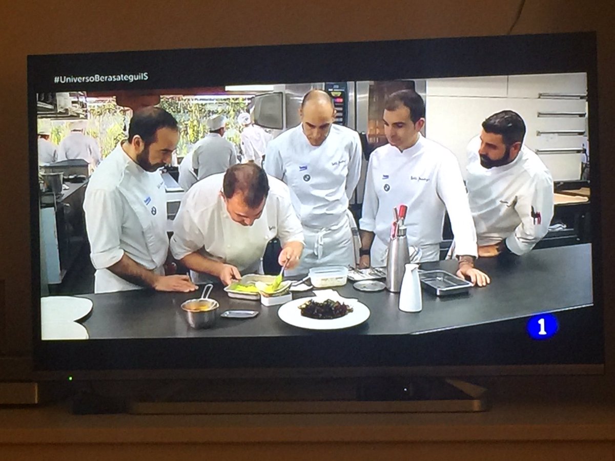 ChefservicesES's tweet image. En estos momentos #universoberasateguiIS en @informesemanal de @La1_tve