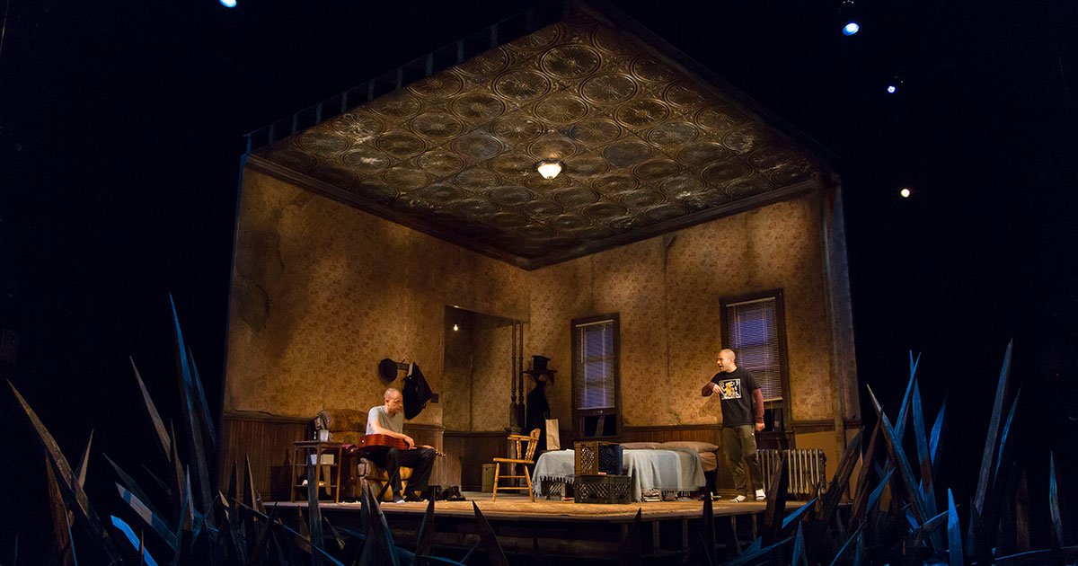 huntington's tweet photo. South Shore Critic says #TopdogBOS is โASTONISHINGLY POWERFUL!" & "Unforgettable theatre at its best!โ Read on โ https://t.co/m0IMjj54Vv https://t.co/9Ygk06iFAB