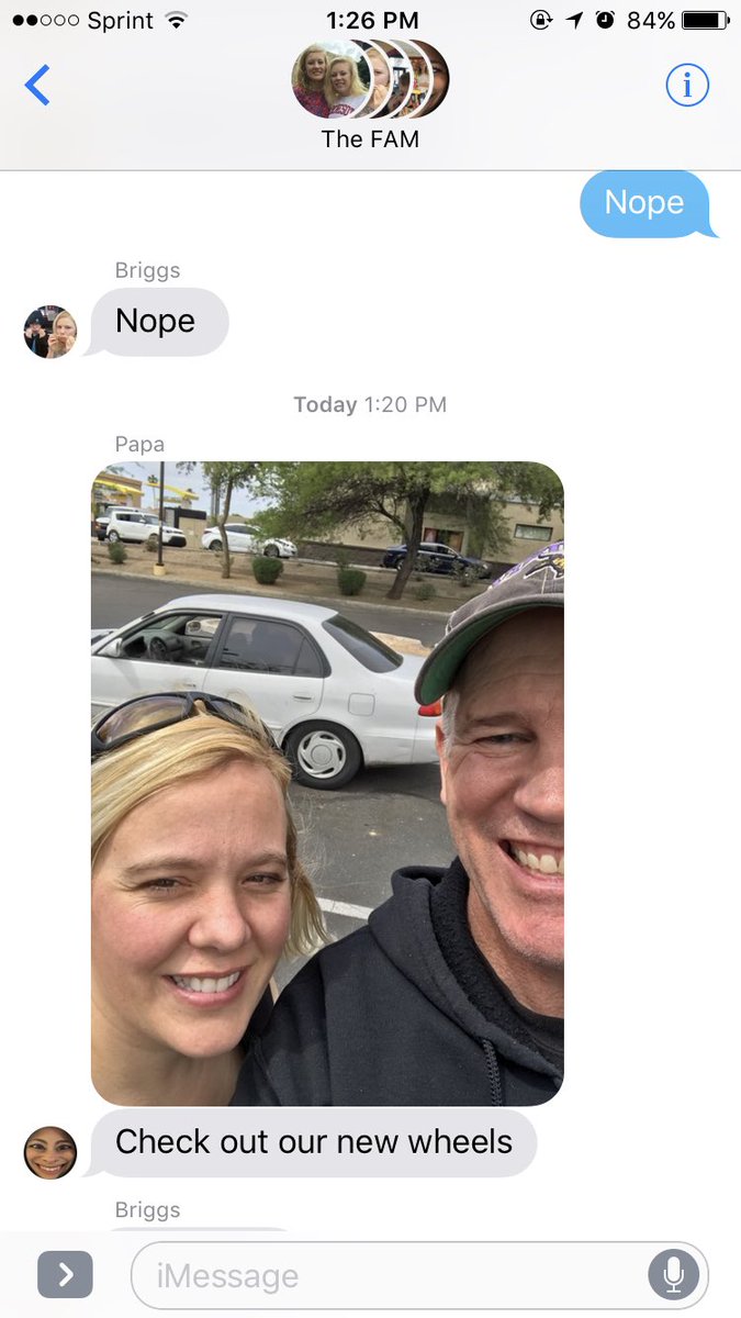 abbymjoyce's tweet photo. My parents flew to Phoenix to get me a car but wouldn't tell me which one it was... turns out it's the Jeep https://t.co/ujZEDklePa