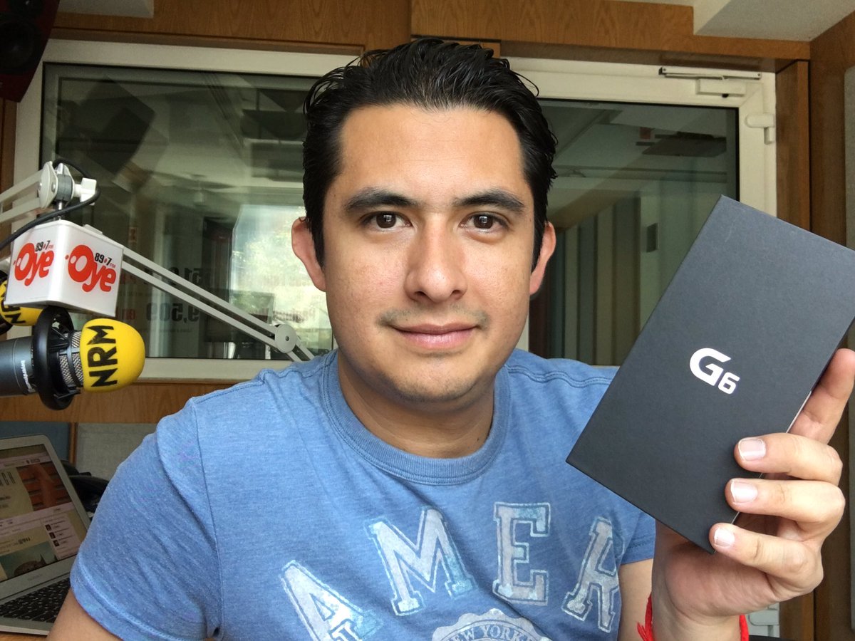 OyeDiegoGil's tweet photo. Y ahora sí !!! Antes que nadie ya tengo mi G6 !!!! Ya vieron lo que puede hacer este cel ??? #LGG6 https://t.co/TUAuV9Xzpj