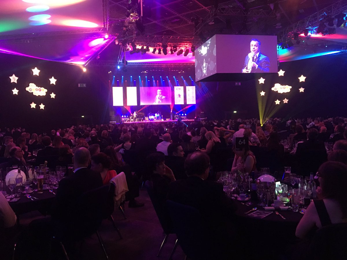 edjames_'s tweet photo. The awesome @TheKevOrkian on stage @harry_moseley Ball! #HarryBall https://t.co/u0I7pHO3F5