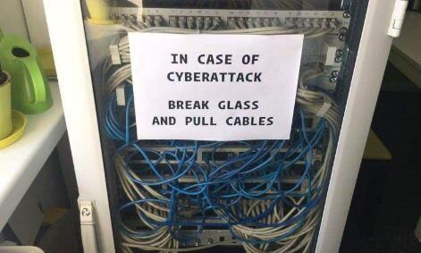 polymathos's tweet photo. 🤣 https://t.co/51ljcRnMs9
