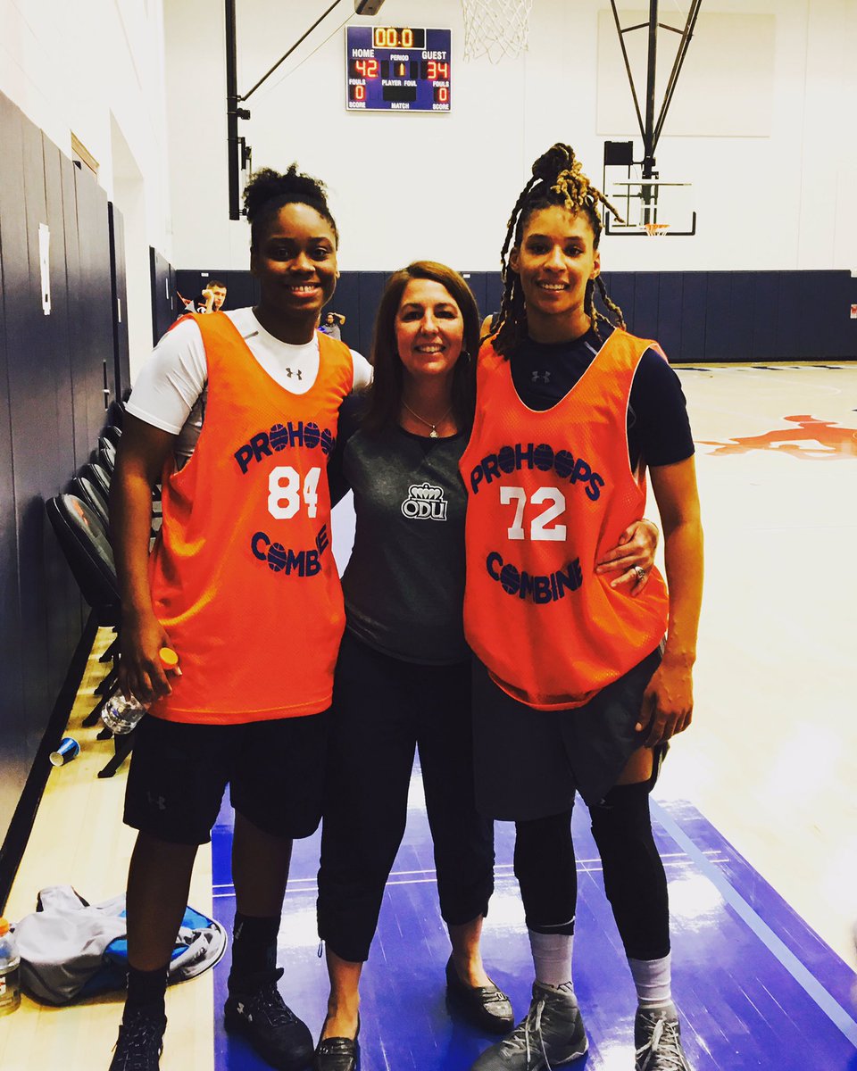 Proud of <a href="/JennieSimms25/">Jennie Simms</a> &amp; @DestineeYoung40 Awesome day for both of them! Represented #MonarchNation Well 👏👏#ProCombine #ODUWBB #ProJourney