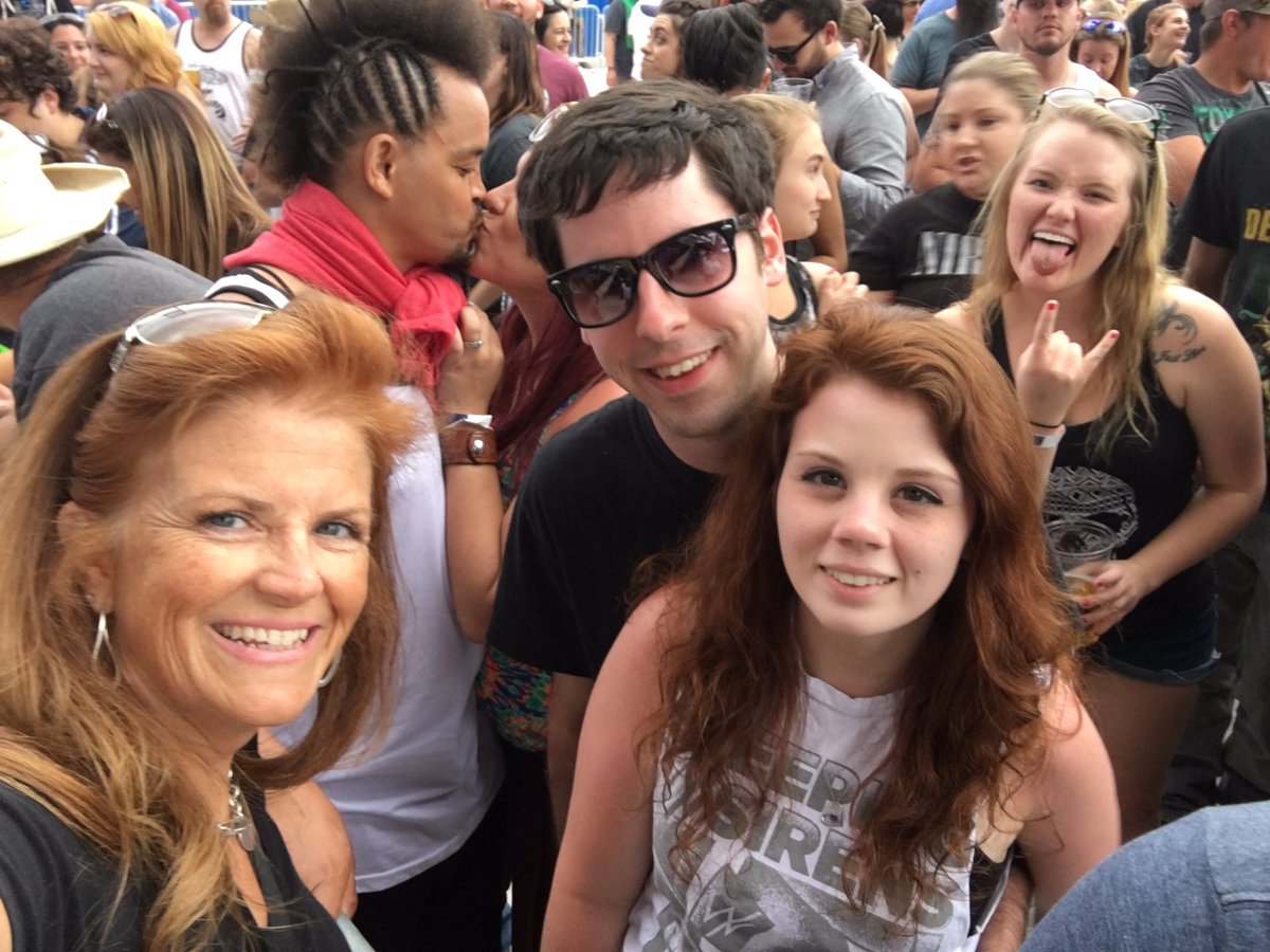 ttlmag's tweet photo. Edgefest 2017. #edgefest https://t.co/5DLeCLjYcQ