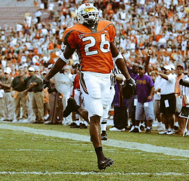 Happy birthday to the GOAT Sean Taylor. Rest Easy ST21. Forever a Cane 