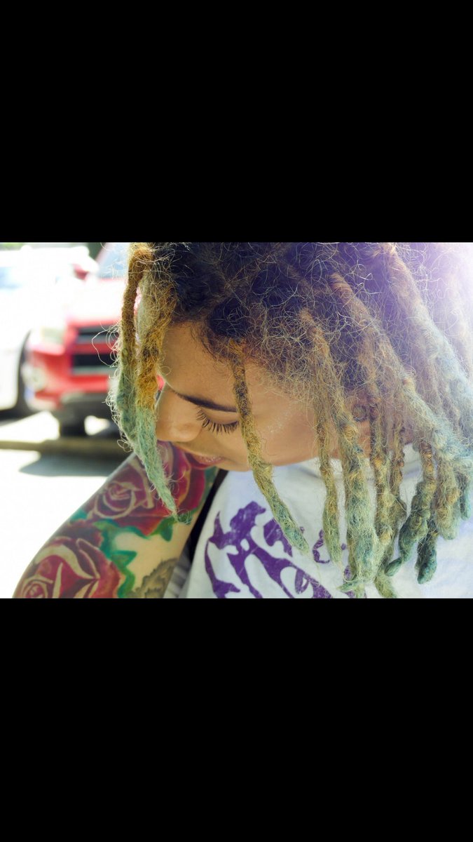 gstax5o4's tweet photo. but on the brightside My friend took some cool pics of me😎 #offguardsarethebest https://t.co/0dmzl8eFuW