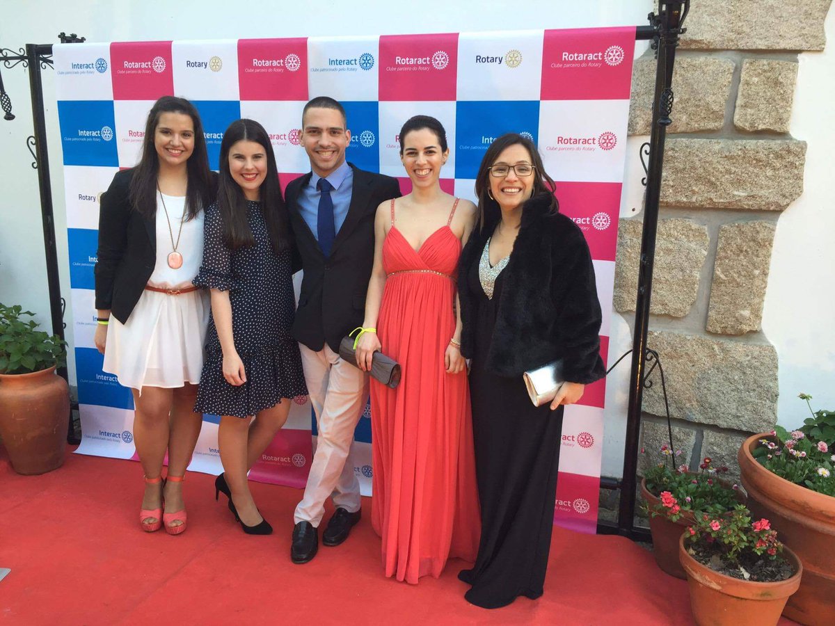 RotaractSTS's tweet image. Na Conferência Distrital de Rotaract e Interact de 2017, em Penafiel 🎉❣