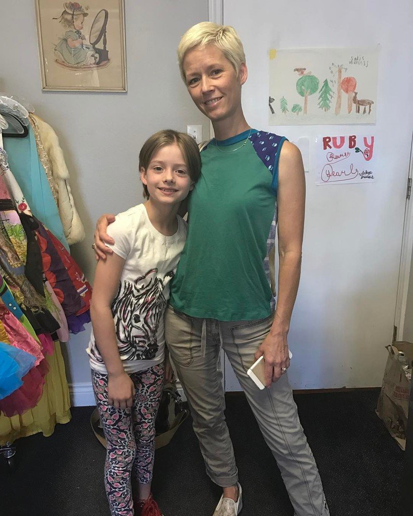RosaRebelled's tweet photo. Another Rosa Rebel going home with a new tee (and some undies!). Thank you @citizeneatery 😘! #atx #tshirt https://t.co/BgylsRtsJR https://t.co/PkZUTeFn5u