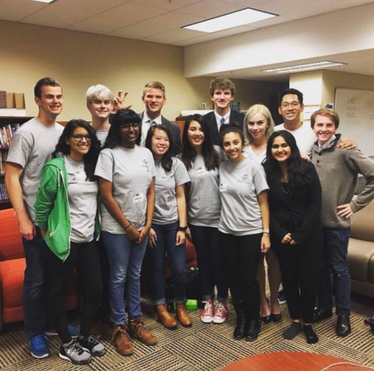 TexasLawHawk's tweet photo. 1st time to judge a college-level MOCK TRIAL competition. Thank you for the invitation, UTD! These future lawyers were awesome #wowindallas https://t.co/StFgzUpLlX