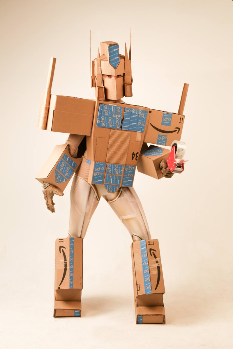 EnvironApp's tweet photo. There's an Amazon Prime delivery for you at the door! #AprilFools https://t.co/YWS6IbK9Hz
