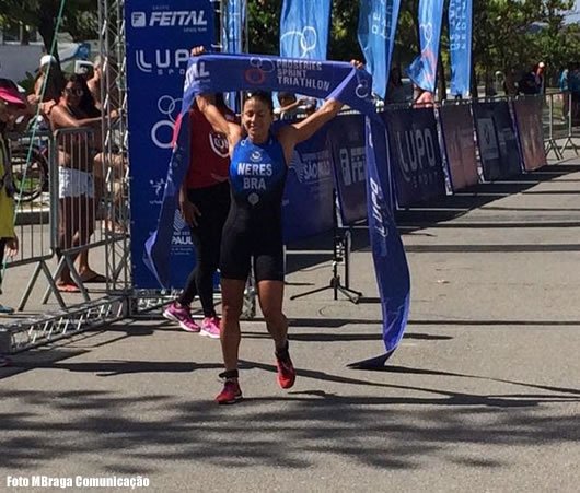 triathlonSPTri's tweet photo. #PROseries 2017: Manoel Messias (Sub23) e @Bia_Neres (Elite) vencem a etapa de Peruíbe https://t.co/W17ZrDXWKS #TriathlonSãoPaulo #SPTri https://t.co/gK96EZvyAS