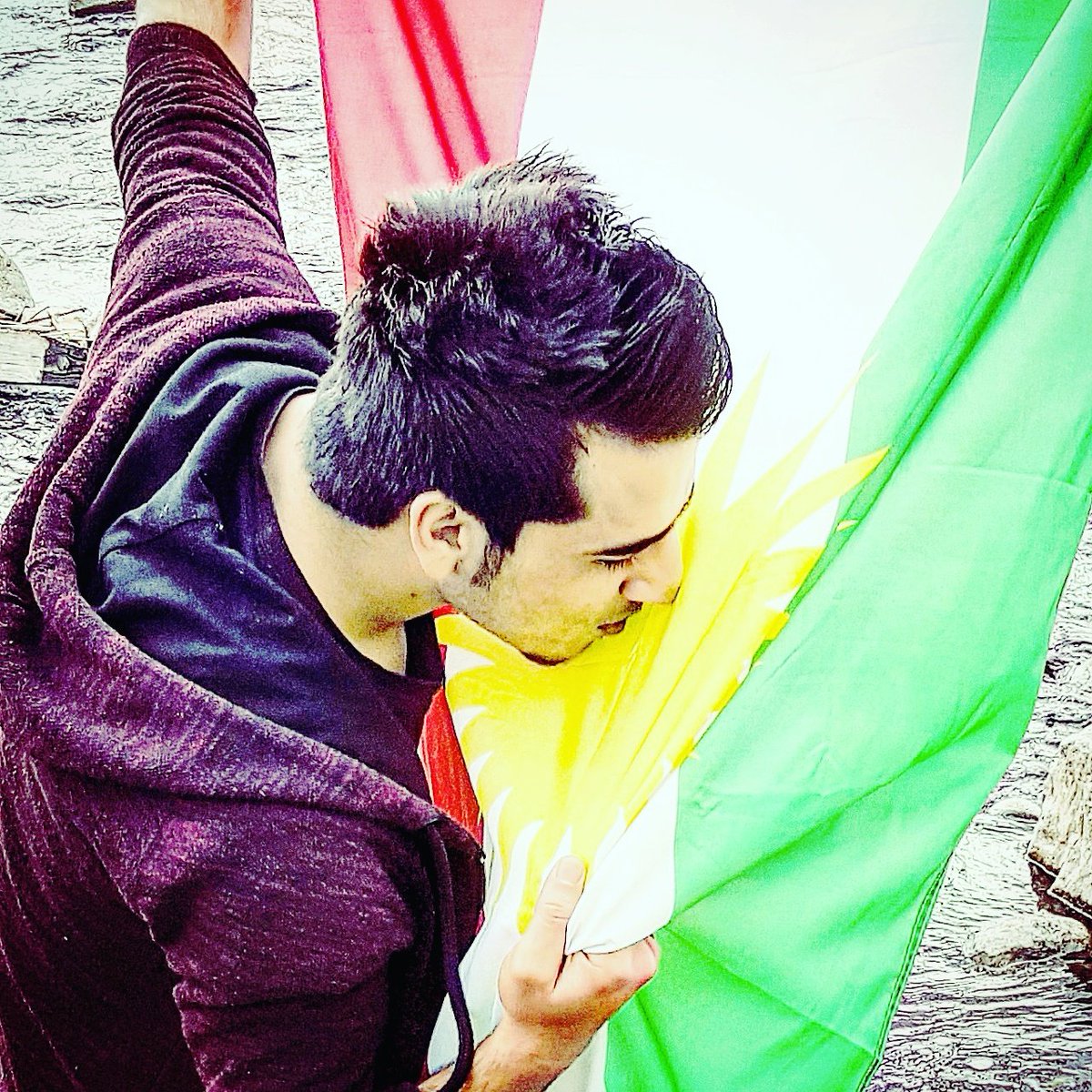 KawaMustafa21's tweet photo. #صورة_ملف_شخصي_جديدة https://t.co/7E5m995TWI