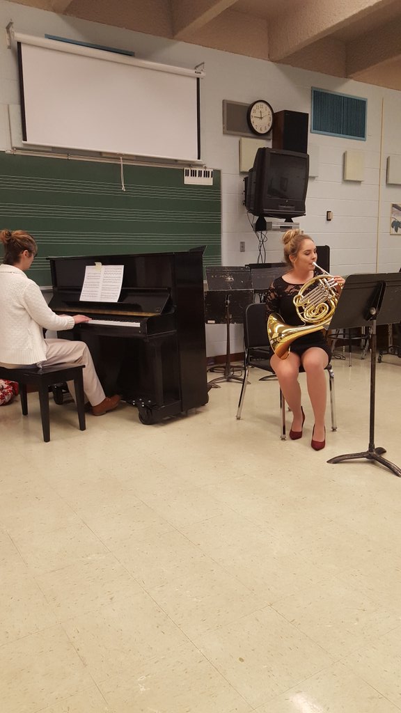 Barisax1988's tweet photo. Dighton music students performing at Regional Music. #DHShornets https://t.co/UbAHbZFiI1
