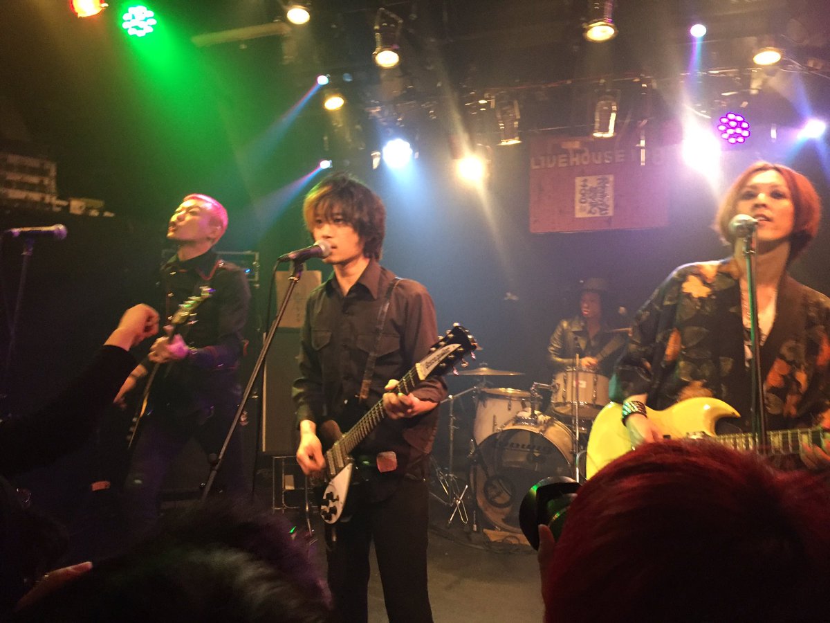 heacowistaria18's tweet photo. 無事かえれたよ！
SYASの最後を観れて良かった！！
行って良かった！！ https://t.co/zTS4Dz3VvO