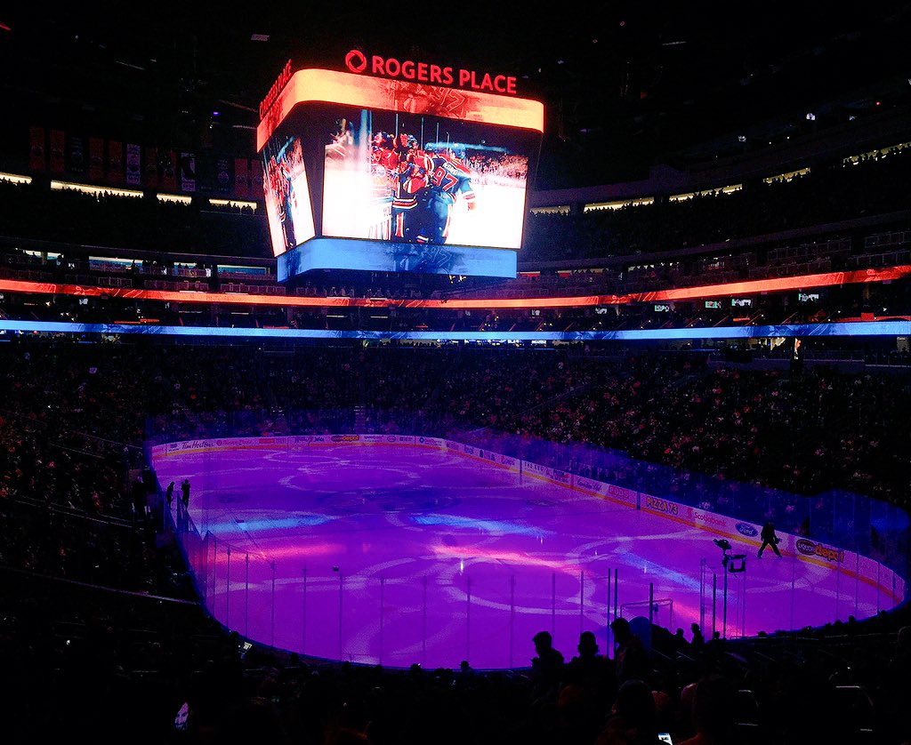 RogersPlace's tweet photo. No better place to be than #RogersPlace as the #Oilers take on the Ducks! @Molson_Canadian Hockey House is open &amp; doors at 6:30pm! #ANAvsEDM https://t.co/7CyPB7Bx4x
