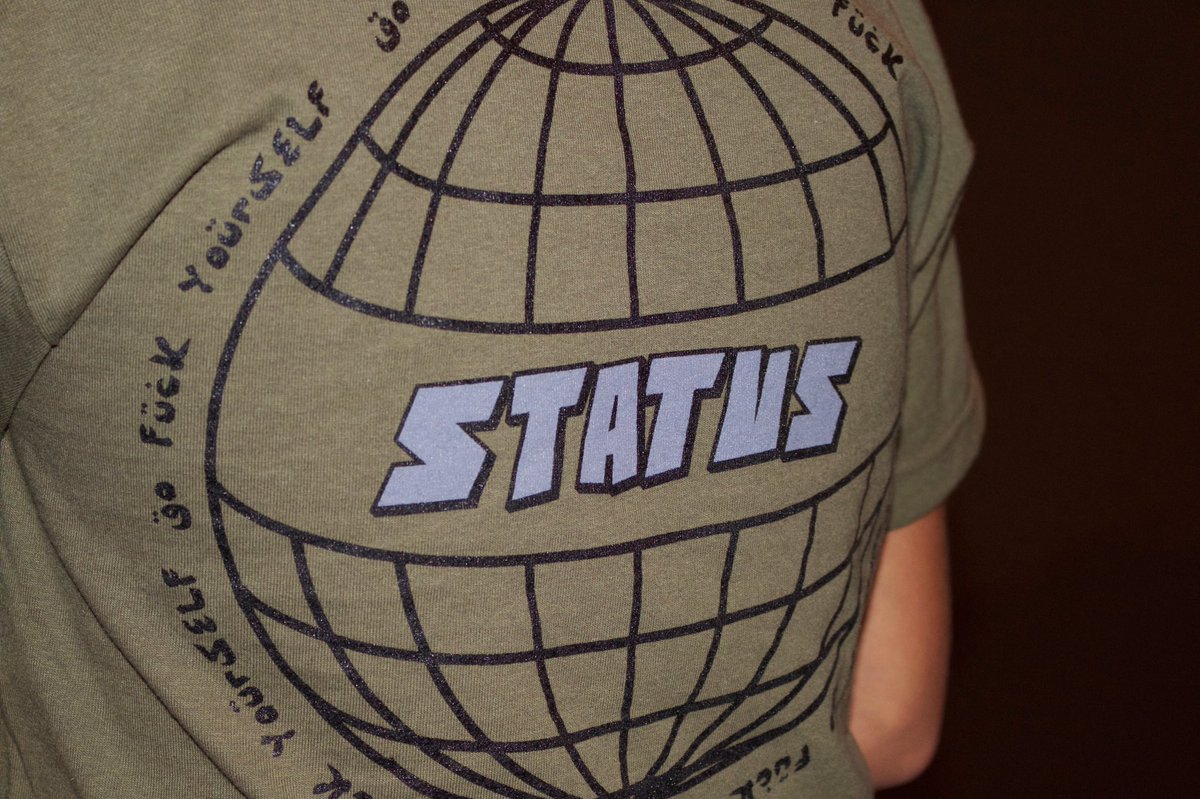 StatusLa_'s tweet image. Out Now !!!