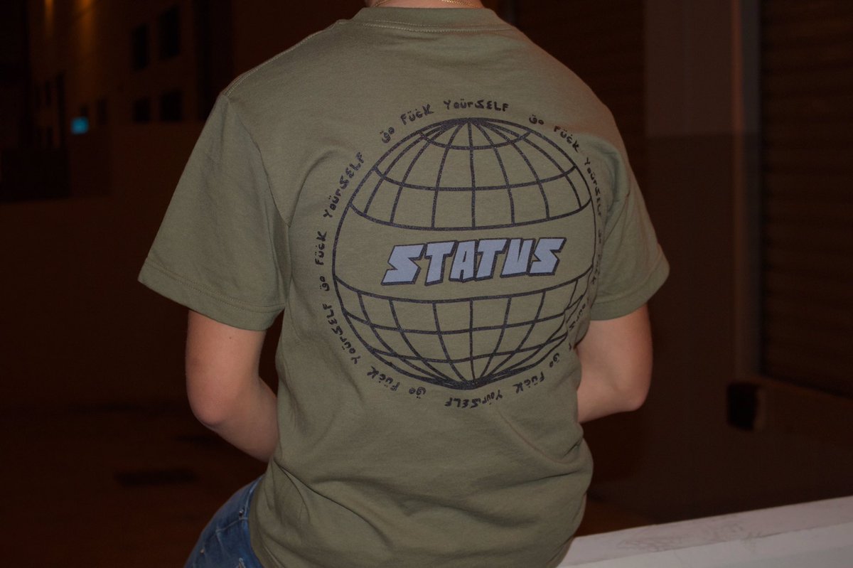 StatusLa_'s tweet image. Out Now !!!