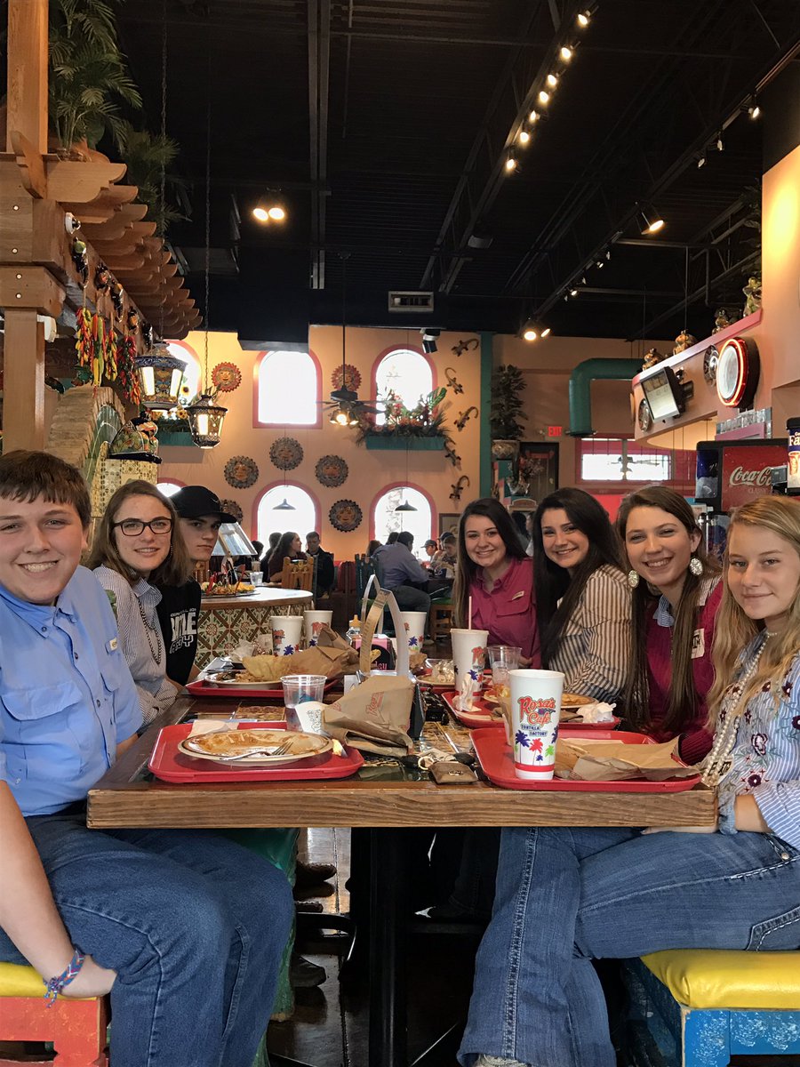 CPHSFFA's tweet photo. Great day at Area VII CDE contest! Congrats to all of our teams that competed today!! #areaVII #cpffa https://t.co/iyMQwdCNzt