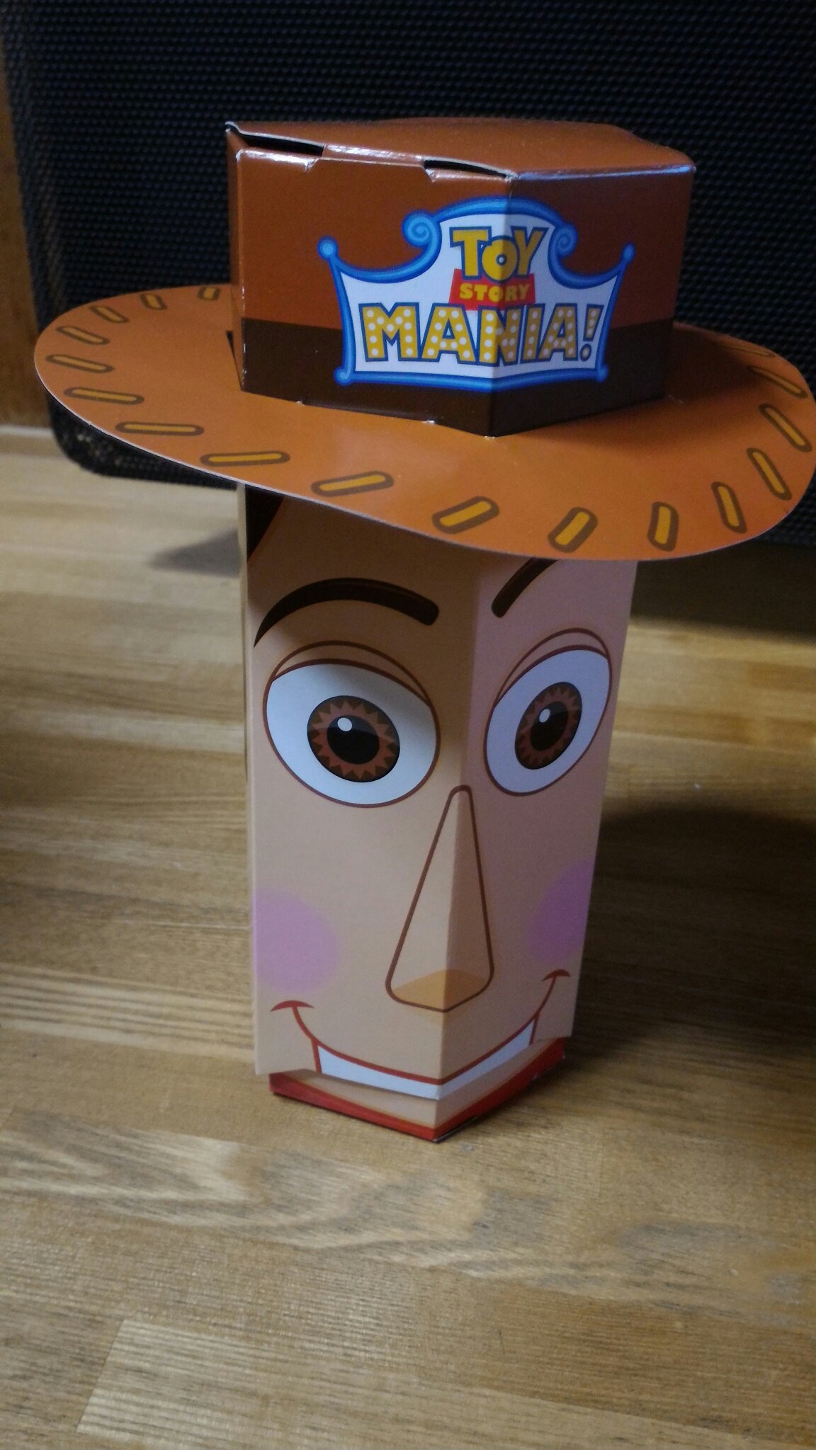 チョッパー 昨夜の新年度宴会で お土産に頂いたウッディーのお菓子 お菓子を取り出す口元がぱっくり開いて 可愛らしい 久し振りに行きたいねぇ ディズニーシー ディズニーシー トイ ストーリー マニア T Co Ovvqlfax6a Twitter