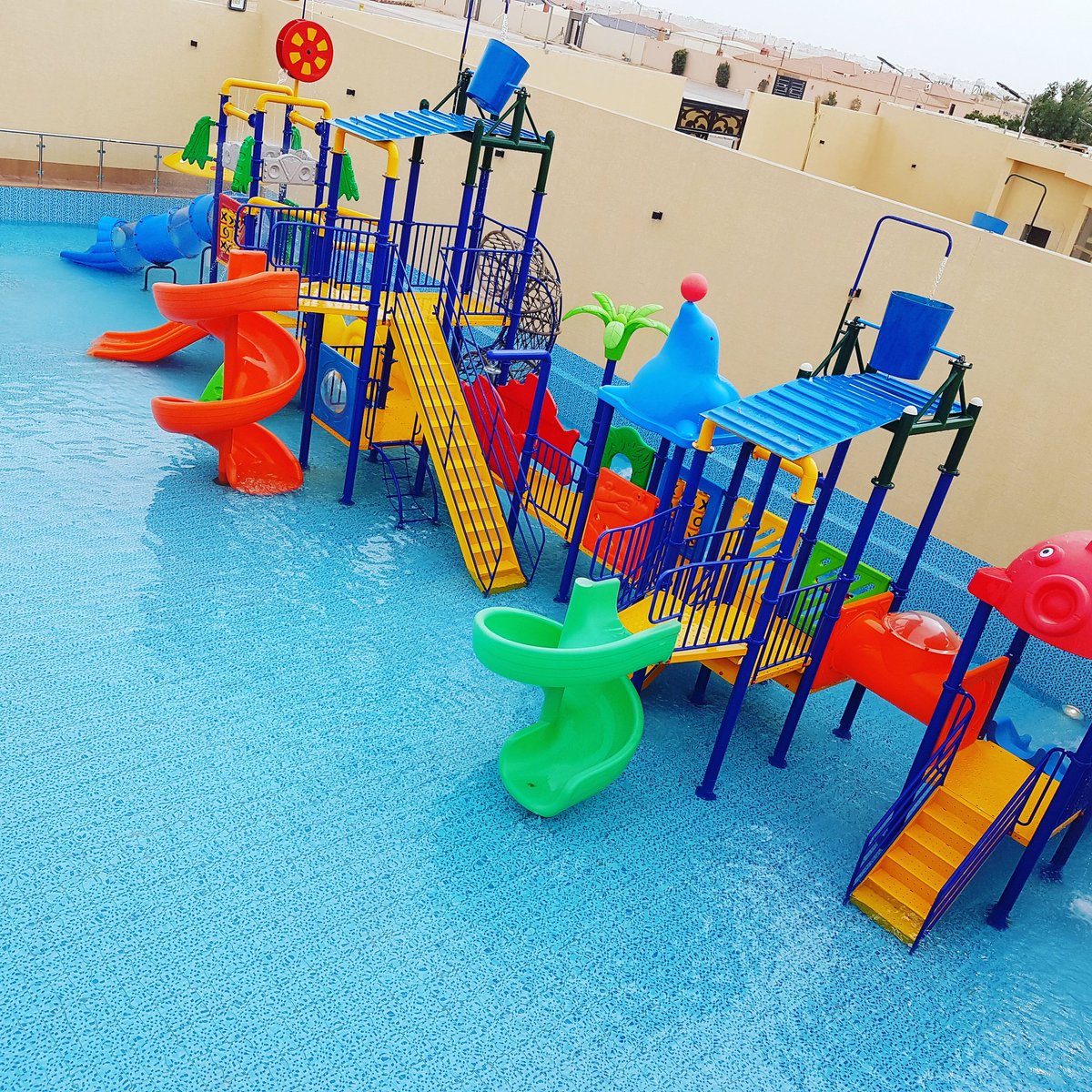water_fun1's tweet photo. شاليهات متعة الماء 
ترحب بكم https://t.co/0YNXTRK9M0