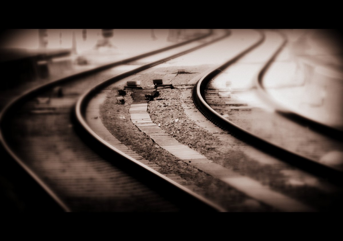 RevesdeMarins's tweet photo. 52e Billet du blog - Convoyeurs de Rêves #CheckTheBlog #NewPost #revesdemarins #voyage #CheminDeFer #rail #train https://t.co/OmJ2cvb4K0 https://t.co/bxQktSmnEW