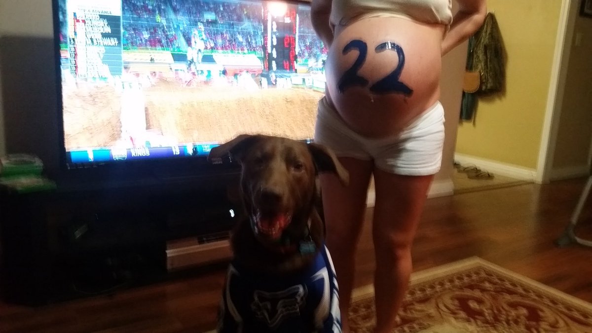 Jroll102's tweet photo. Gotta make them a motocross fan while in the womb. #SXonFOX #letsgoreed @FS1 https://t.co/iqZJtudGly