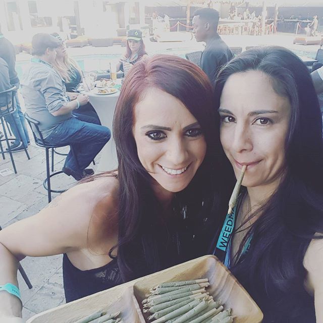Who_Got_Loud's tweet photo. They're handing out joints! Suhweeet. #blklive repping #sublimebrands #prop203 #azmmj https://t.co/5RRKuDjmAx