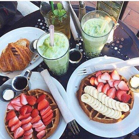 Just me <a href="/dee_dni/">тaтa яéч</a> &amp; <a href="/abby_azmi/">Abbeyazmi Sharma</a> in the #terrace <a href="/DP_BISTRO/">DP BISTRO™</a> #sarapanmonggo