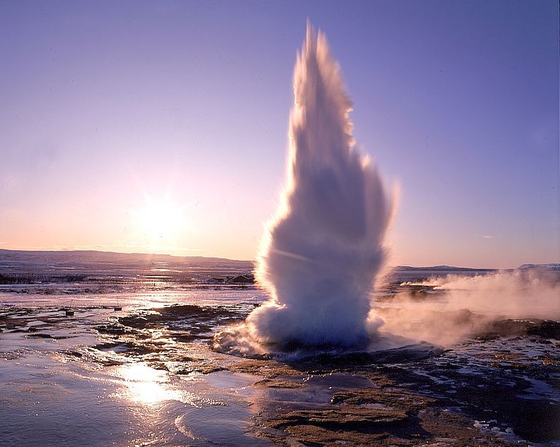 Here's a valuable #Iceland tip: when watching Strokkur geyser go off, don't stand downwind :)