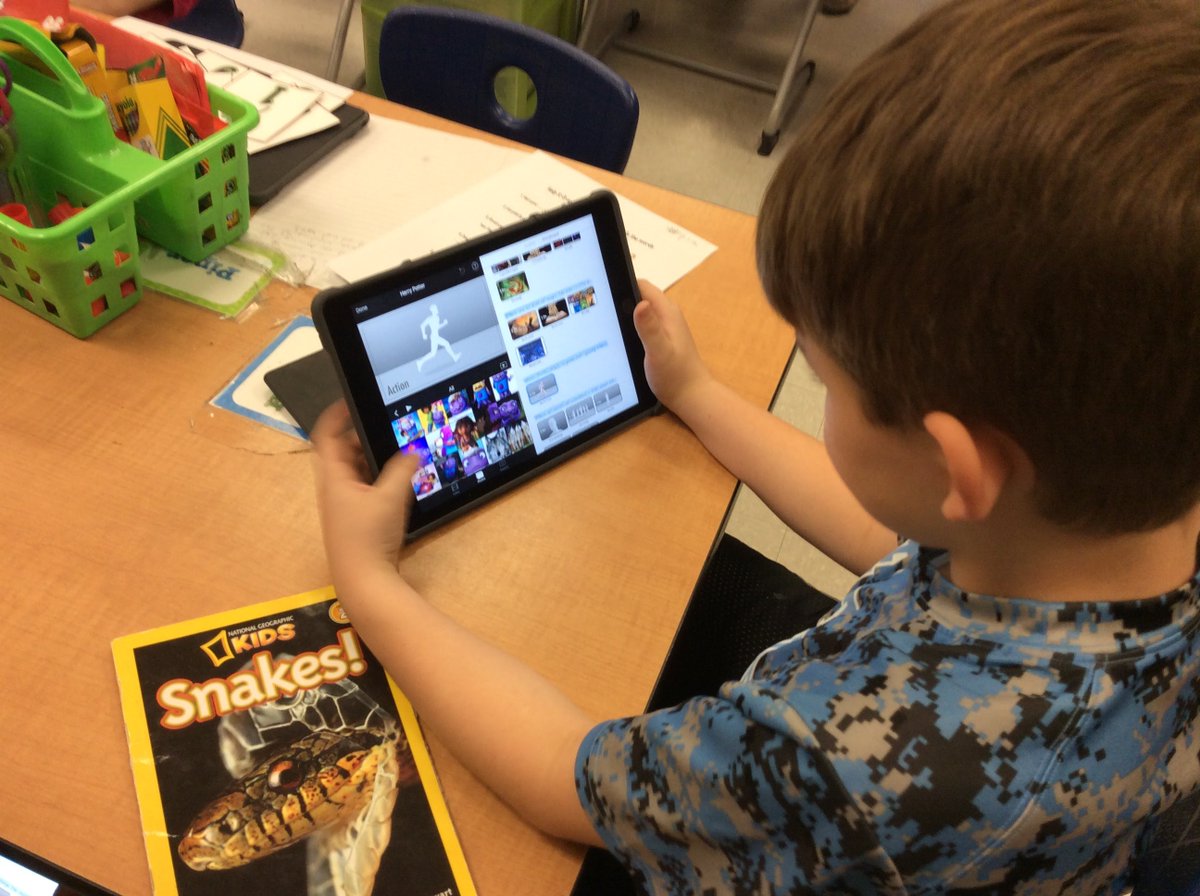 techsavyclass's tweet photo. Love using iPads to make their writing come to life! iTrailers and Ebooks #TransformCCSD @MrsJessicaLucas @techinteaching @2TechCoaches https://t.co/y2sIfKLt1I