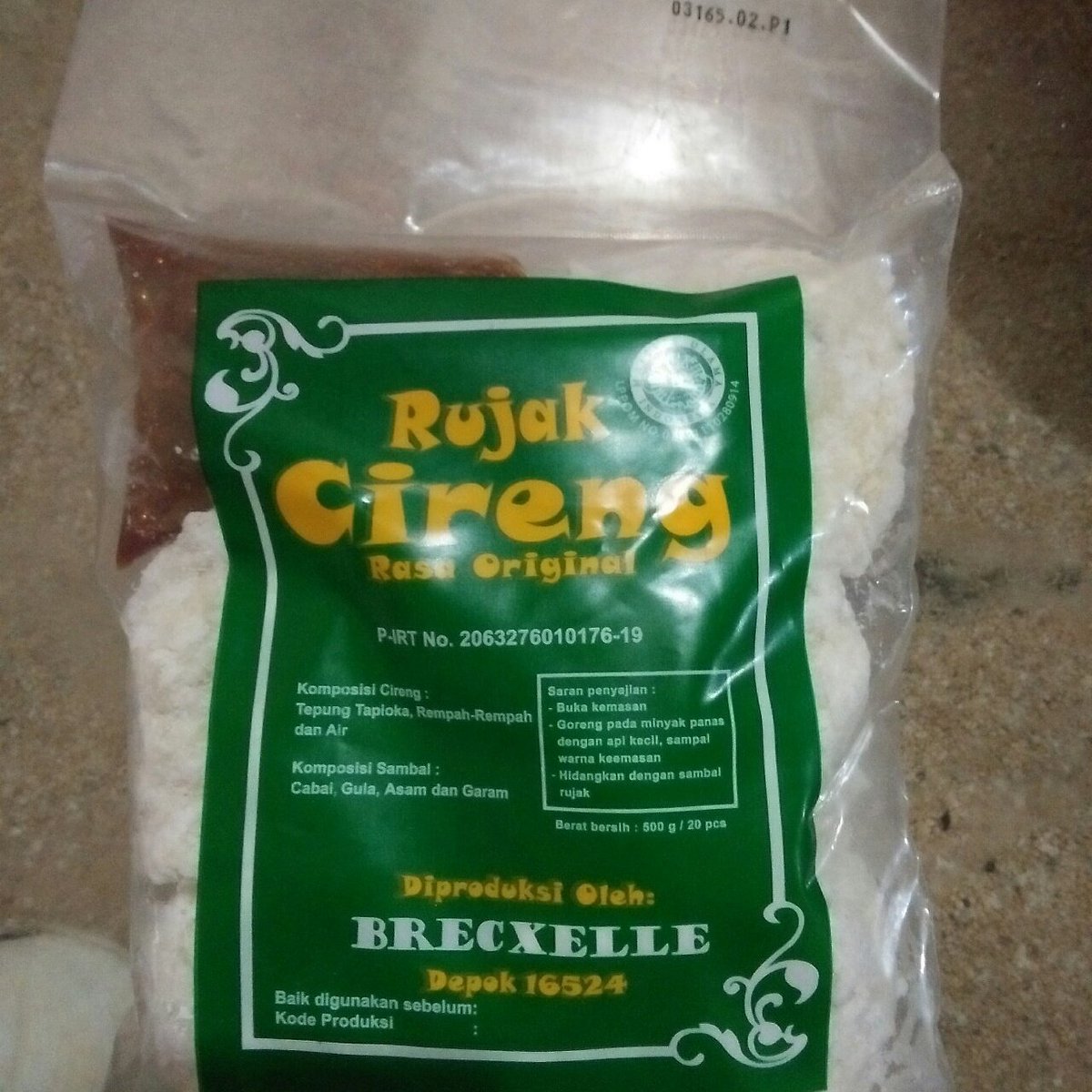 ella150481's tweet photo. @NewBekasi Rujak cireng rp 15.000/pack isi 20pcs.ada rasa ori+keju.lok jatimakmur order WA:08128804884 bs COD/Dropship (Ready) 😊😊 https://t.co/GUg959LviM