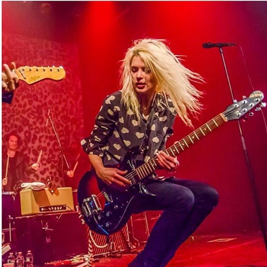 deville47 tweet picture