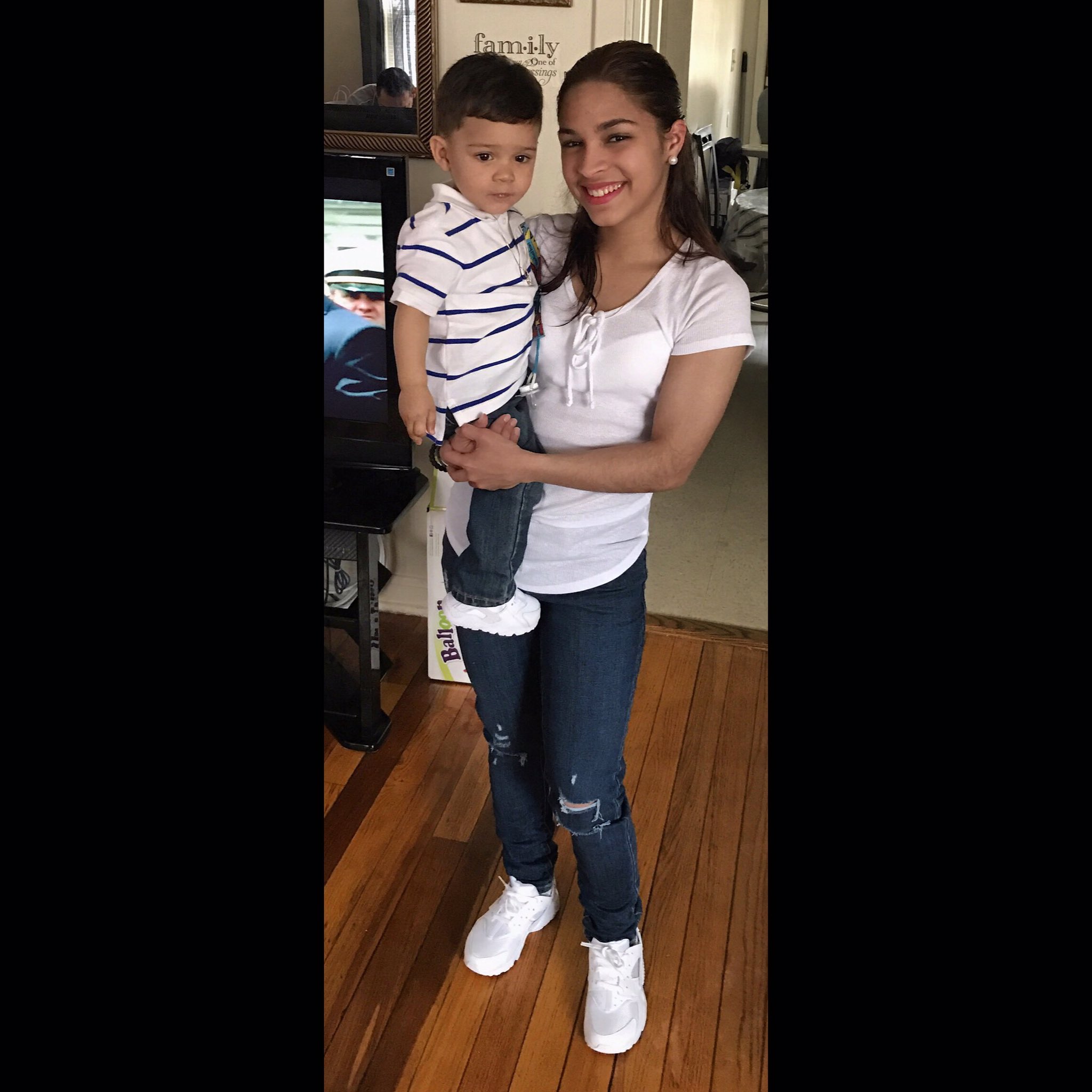 We got to sing happy bday to titi before he left  Matching R&L & Nikes  