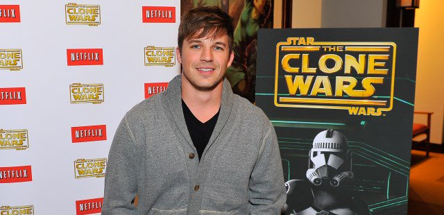 Happy birthday to Sky Guy himself, Matt Lanter!   