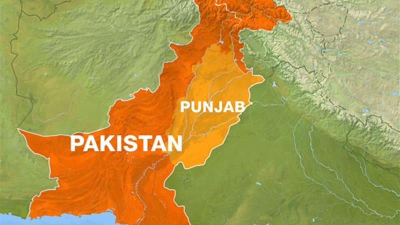 AJENews's tweet image. 20 people killed at a shrine in Pakistan's Punjab province; police arrest three, including shrine's custodian aje.io/7xz8