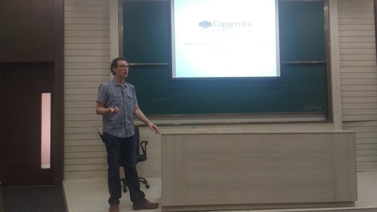 open_source_dev's tweet image. Great session on #codereview by @malcomio #dcm2017