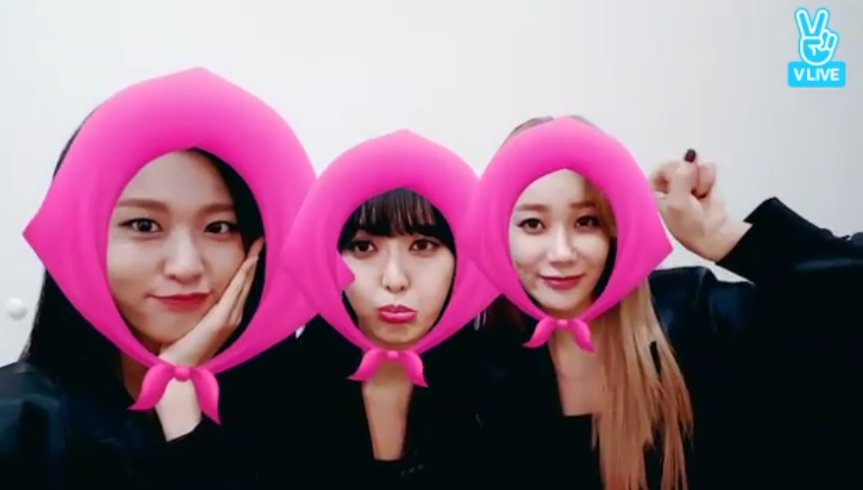 idolsfilters's tweet photo. aoa ♡ seolhyun, chanmi, yuna https://t.co/vZJpLtR0bL