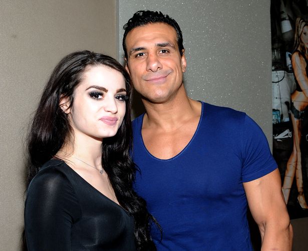 Paige Is Wwe S Paige Pregnant Sex Tape Scandal Star Drops Hint With Cryp